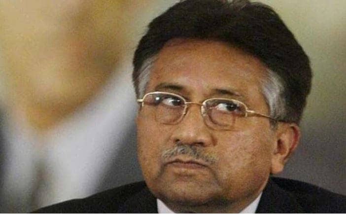 PAK कोर्ट के आगे गिड़गिड़ाए मुशर्रफ, लगाई देशद्रोह के मुकदमे पर रोक की गुहार