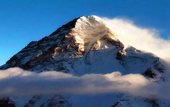 एवरेस्ट से ज्यादा खतरनाक हैं ये 9 पहाड़, यहां भी लाशें दिखाती हैं रास्ता