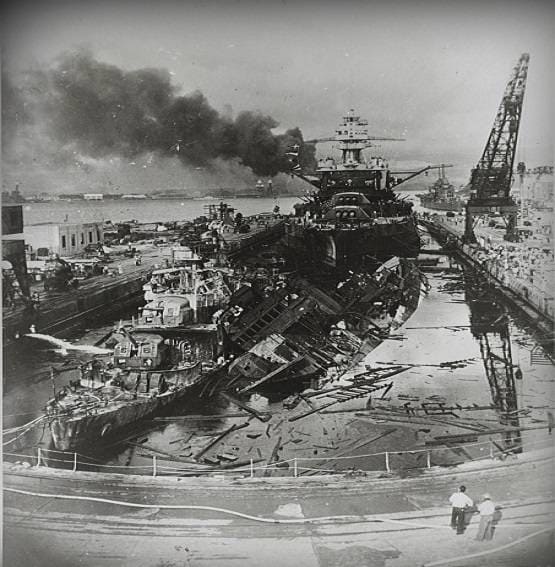 पर्ल हार्बर: जापान की भीषण बमबारी में मारे गए थे 2500 अमेरिकी