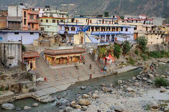 गंगा में मिला खतरनाक बैक्टीरिया, एंटीबायोटिक दवाएं भी हो जाएंगी फेल!