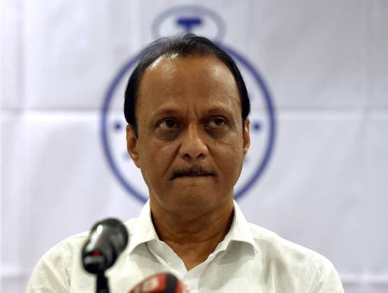 अजित पवार: पॉलिटिक्स के 'गेमचेंजर', 37 दिन में फिर बने डिप्टी CM