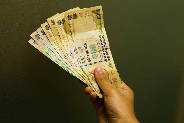 नए साल से बंद हो जाएंगे 2000 के नोट? जानें क्या बोली मोदी सरकार