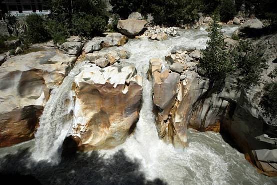 गंगा में मिला खतरनाक बैक्टीरिया, एंटीबायोटिक दवाएं भी हो जाएंगी फेल!