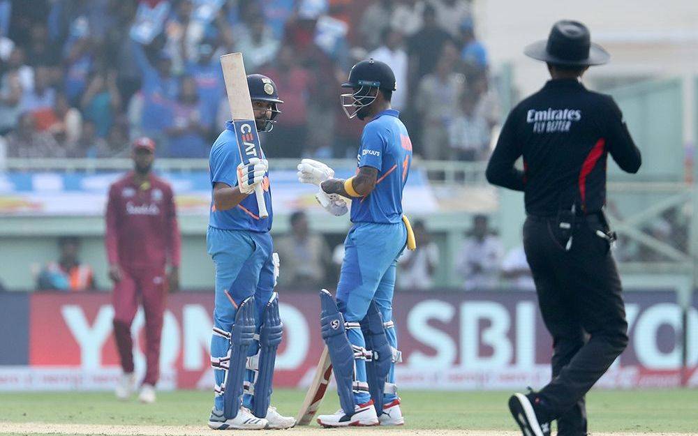 रोहित के 28वें शतक से बरसे रिकॉर्ड्स, जयसूर्या के बराबर पहुंचे