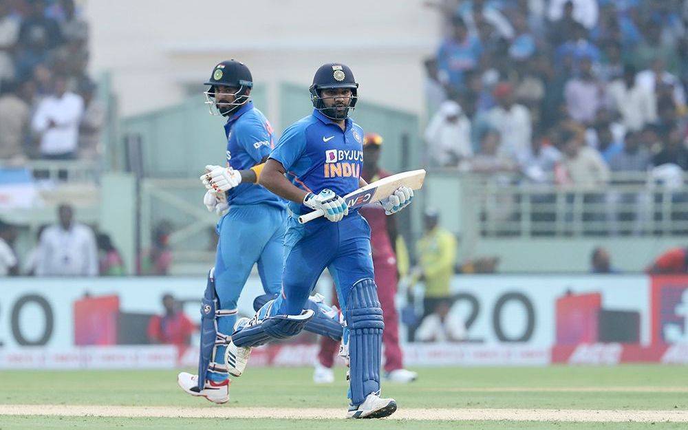 रोहित ने एक शतक से तोड़े कई रिकॉर्ड, गांगुली-वॉर्नर के क्लब में एंट्री