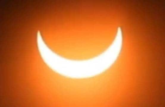 मोदी ने पहना डेढ़ लाख का चश्मा? सोशल मीडिया पर दे रहे 'सबूत'