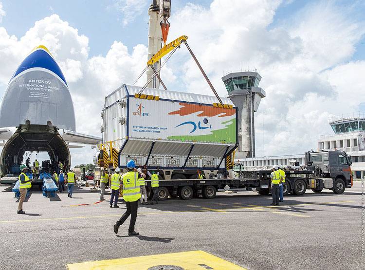 जनवरी में लॉन्च होगा अब तक का सबसे ताकतवर संचार उपग्रह