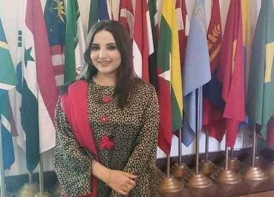 अश्लील चैट में फंसे पाक रेल मंत्री, वीडियो कॉल वायरल