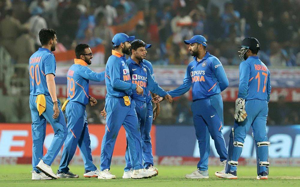 तीसरे ODI में भारत के लिए खेलेगा ये बॉलर, कटक में मैच कल