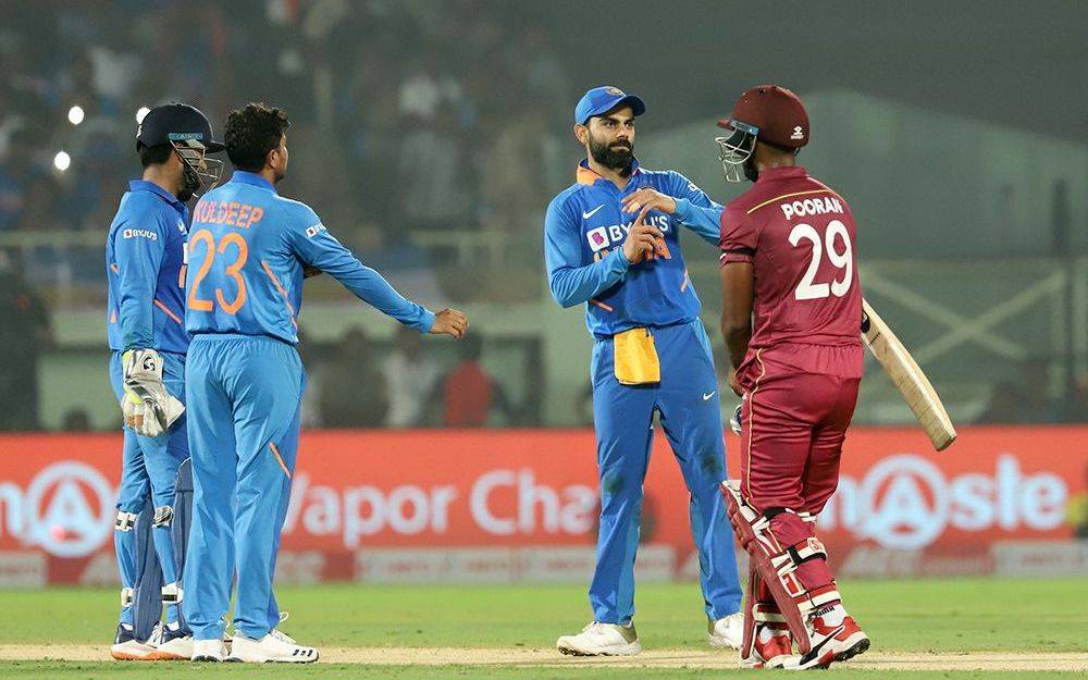 तीसरे ODI में भारत के लिए खेलेगा ये बॉलर, कटक में मैच कल