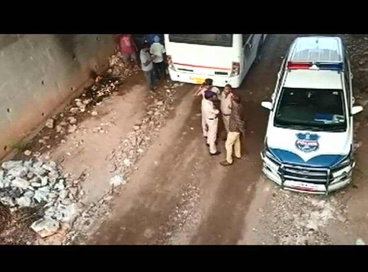 ज‍िस हाइवे पर हुआ था गैंगरेप, उसी पर चारों आरोप‍ियों का एनकाउंटर