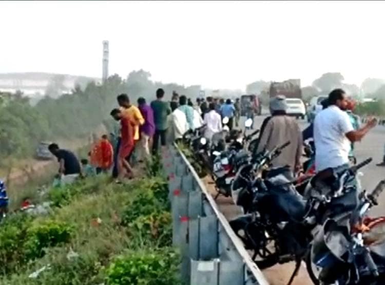 ज‍िस हाइवे पर हुआ था गैंगरेप, उसी पर चारों आरोप‍ियों का एनकाउंटर