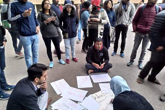 2019 के वो मुद्दे, जिन पर सड़कों पर आए छात्र और सरकार को सुननी पड़ी