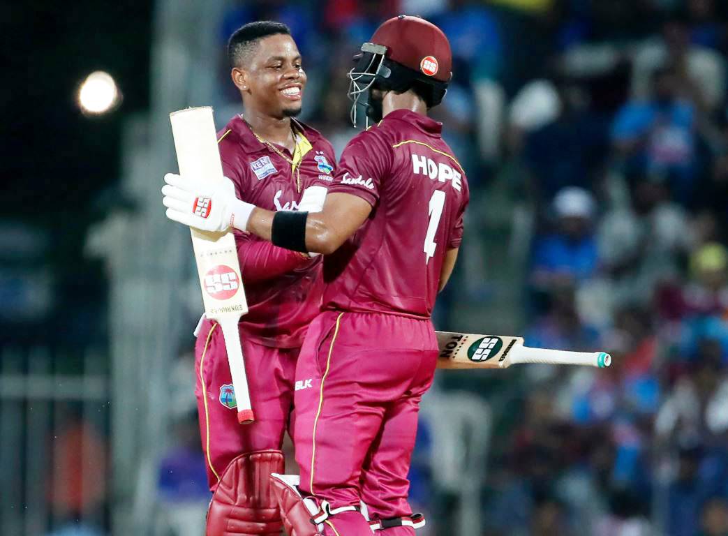 हेटमेयर बने तूफानी, पहले ही रिलीज कर RCB ने गलती तो नहीं कर दी..?