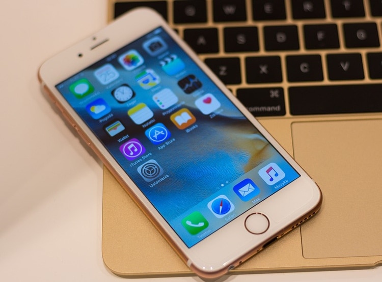 iPhone 7, iPhone 8 पर 7,000 तक डिस्काउंट, जानें क्या है ऑफर