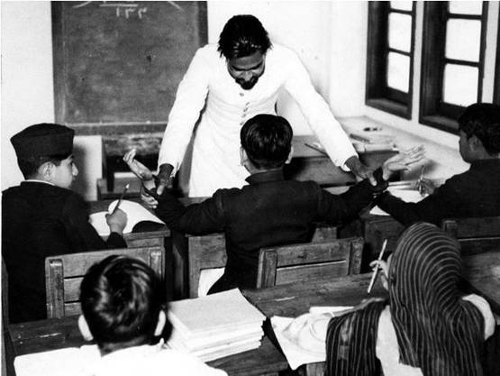 जब गांधी जी ने कहा- जामिया चलाने के लिए कटोरा लेकर भीख मांगने को तैयार हूं