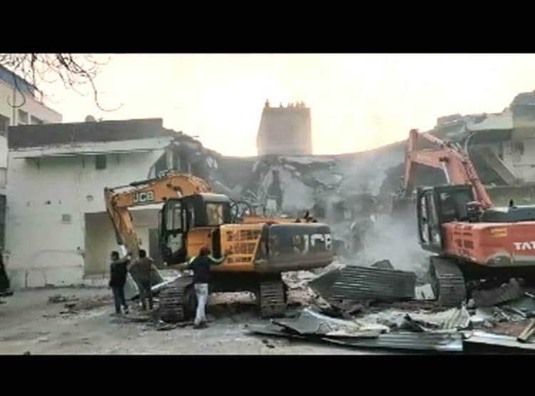 पब माल‍िक ने क‍िया रेप, बाउंसर ने बनाया था अश्लील वीड‍ियो, FIR दर्ज