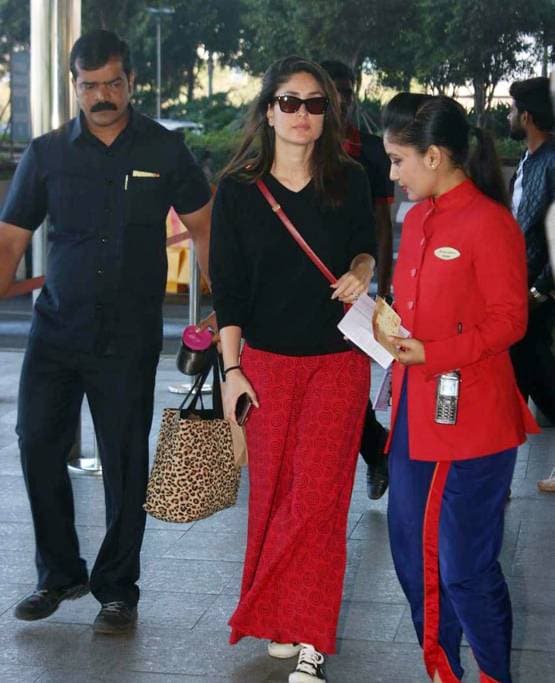 स्लिंग बैग के साथ करीना कपूर की तस्वीरें वायरल, लाखों में है इसकी कीमत