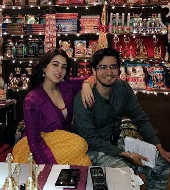 केदारनाथ शूटिंग की अनदेखी तस्वीरें, सुशांत संग पूल में दिखीं सारा