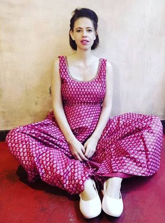 PHOTOS: कल्क‍ि ने फ्लॉन्ट किया बेबी बंप, चेहरे पर दिखा प्रेग्नेंसी ग्लो