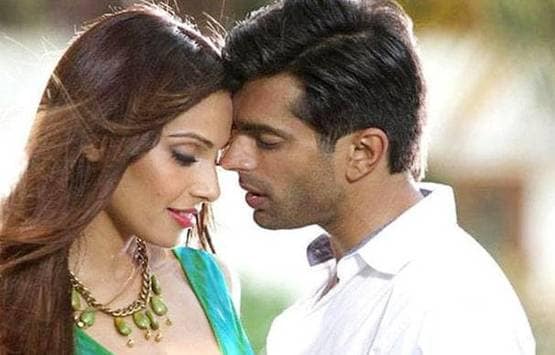 बॉलीवुड के वो सितारे जिन्होंने एक-दो बार नहीं, 3 बार रचाई शादी, ये है लिस्ट