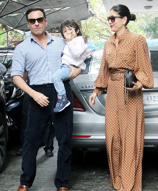 क्रिसमस पार्टी में सैफ-करीना के संग इस लुक में पहुंचे तैमूर, Photos