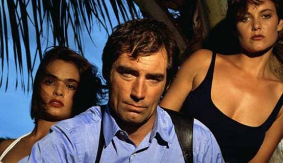 57 सालों से छाया हुआ है जेम्स बॉन्ड, अरबों की हो चुकी है कमाई