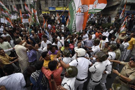 जानें असम में CAB पर क्यों बरपा है हंगामा, क्या-क्या हुआ प्रभावित?