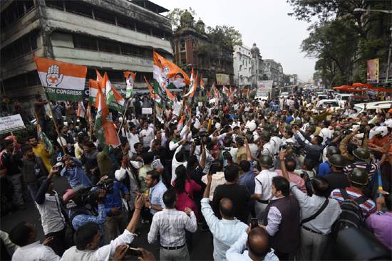 जानें असम में CAB पर क्यों बरपा है हंगामा, क्या-क्या हुआ प्रभावित?