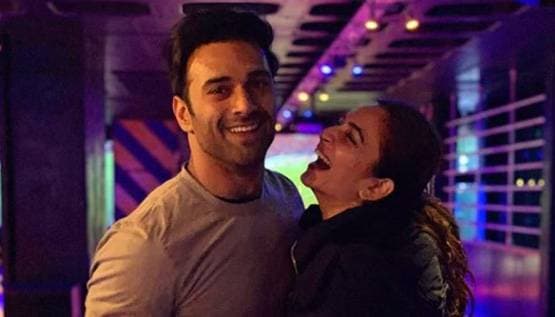 बॉयफ्रेंड को फोटो पर नहीं मिला क्रेडिट, कृति ने दिया ये रिएक्शन