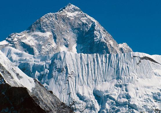 एवरेस्ट से ज्यादा खतरनाक हैं ये 9 पहाड़, यहां भी लाशें दिखाती हैं रास्ता