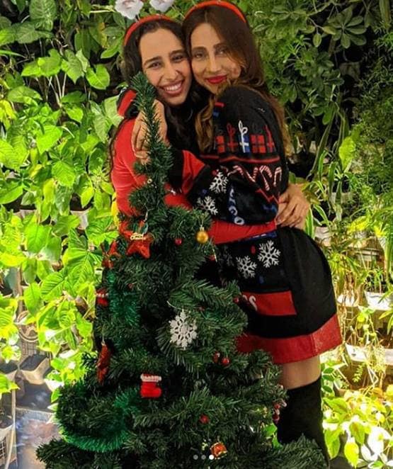 क्रिसमस पर रोमांटिक हुए मिलिंद-अंकिता, दोस्तों संग ऐसे किया सेलिब्रेट