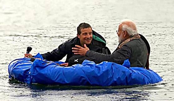 देखिए...साल 2019 की देश और दुनिया की सबसे ताकतवर तस्वीरें