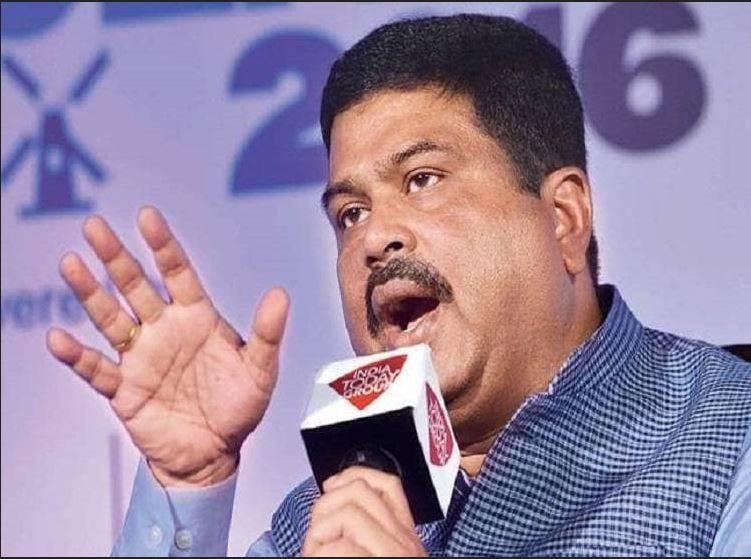 पीएम मोदी इस स्मार्टफोन का करते हैं इस्तेमाल, अमित शाह की है ये पसंद