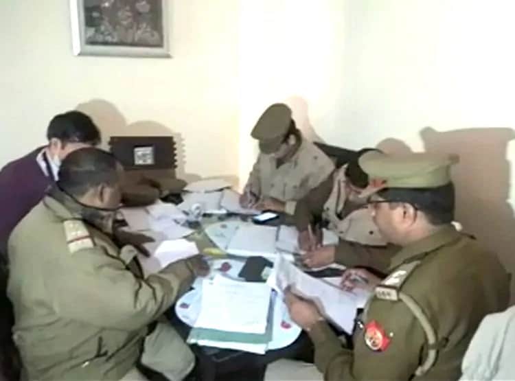 डेढ़ साल पहले दूसरी शादी, एक कॉल और पूरी फैम‍िली खत्म