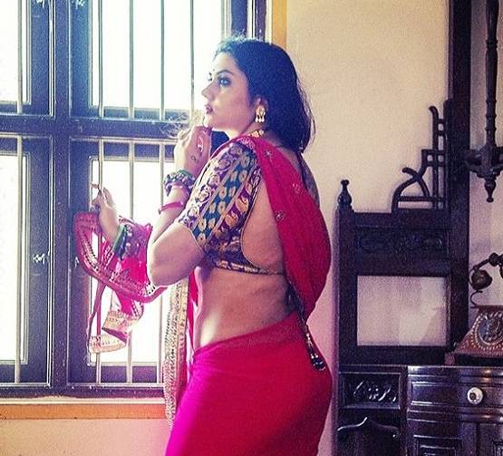 बीजेपी का 'मिशन साउथ', ये मशहूर अभिनेत्री पार्टी में शामिल