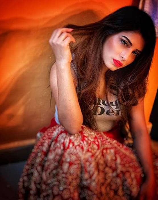 रियल लाइफ में बोल्ड हैं 'निमकी' एक्ट्रेस, वायरल हुईं तस्वीरें