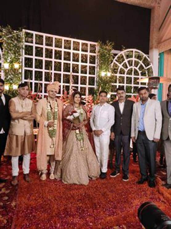 पंखुड़ी पाठक ने सपा नेता संग रचाई शादी, पूर्व पत्नी ने लगाए थे आरोप