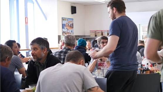 बर्फीली वादियों में निकली हैं 150 नौकरियां, 1.8 करोड़ तक पैकेज