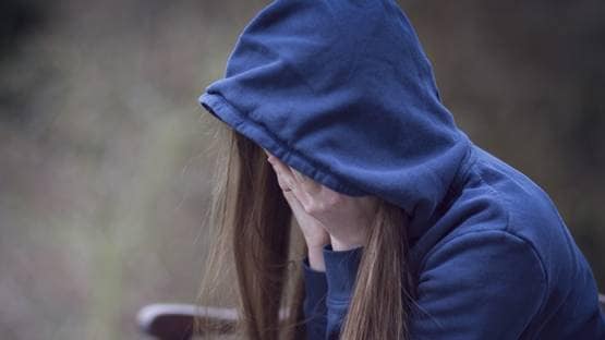 देह व्यापार के लिए मां ने 7 पुरुषों के पास बेटी को भेजा, हुई अरेस्ट