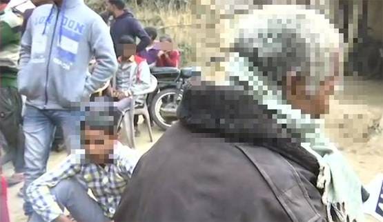 जब उन्नाव रेप पीड़िता के घर पहुंचीं प्रियंका गांधी, देखें Photos