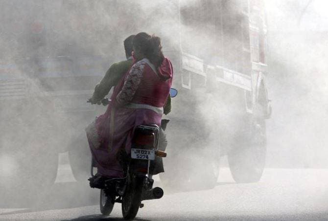 सरकार के इस कदम से बचेंगे 5000 करोड़, 10 रुपये सस्ता होगा पेट्रोल!