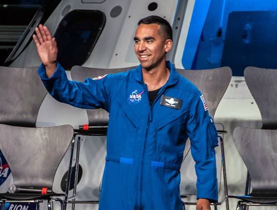 भारतीय मूल का शख्स बना एस्ट्रोनॉट, जाएगा मंगल मिशन पर