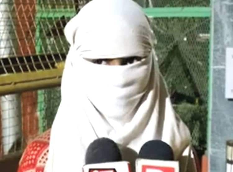 सुई से डॉक्टर ने क‍िया बेहोश, क्ल‍िन‍िक में 14 साल की लड़की से गैंगरेप!