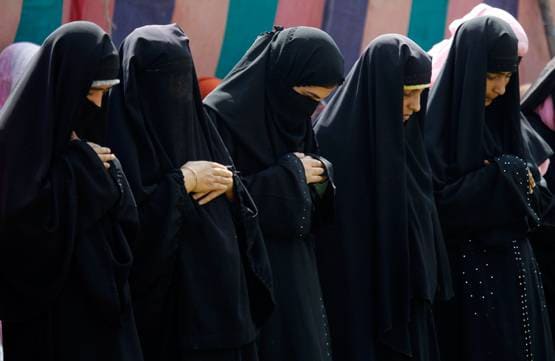 जानें कैसे नागरिकता देते हैं पाक-अफगानिस्तान-बांग्लादेश