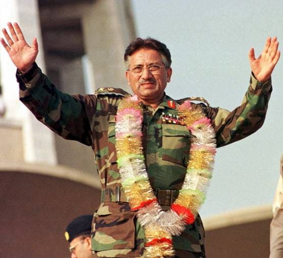 दिल्ली में पैदा हुए मुशर्रफ, PAK में ऐसे लिया था फौज में दाखिला