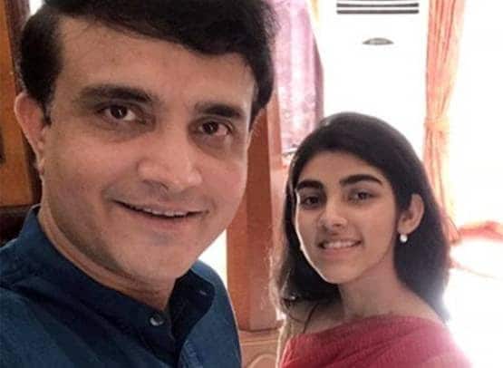 CAA पर बेटी सना को सौरव गांगुली ने बताया नासमझ बच्ची, ट्रोल