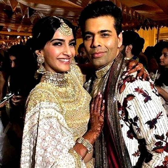 रॉल्स रॉयस से जेगुआर तक, जब बॉलीवुड सितारों ने एक दूसरे को दिए महंगे गिफ्ट्स