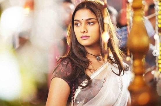 स्टारकिड्स की फिल्मों का ऐसा रहा BO कलेक्शन, क्या दबंग 3 बनाएगी सई का करियर?