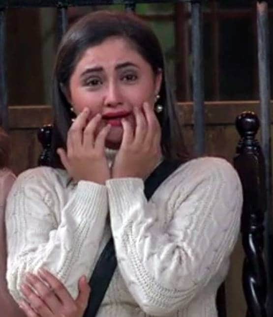 देवोलीना के जाने से दुखी रश्मि, सलमान ने ली चुटकी